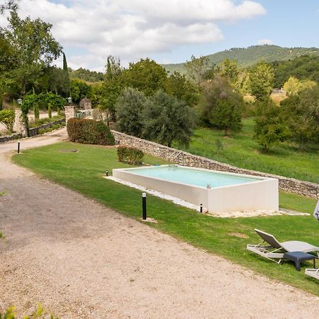 Castello Valenzino Bed & Breakfast Antognola Екстериор снимка