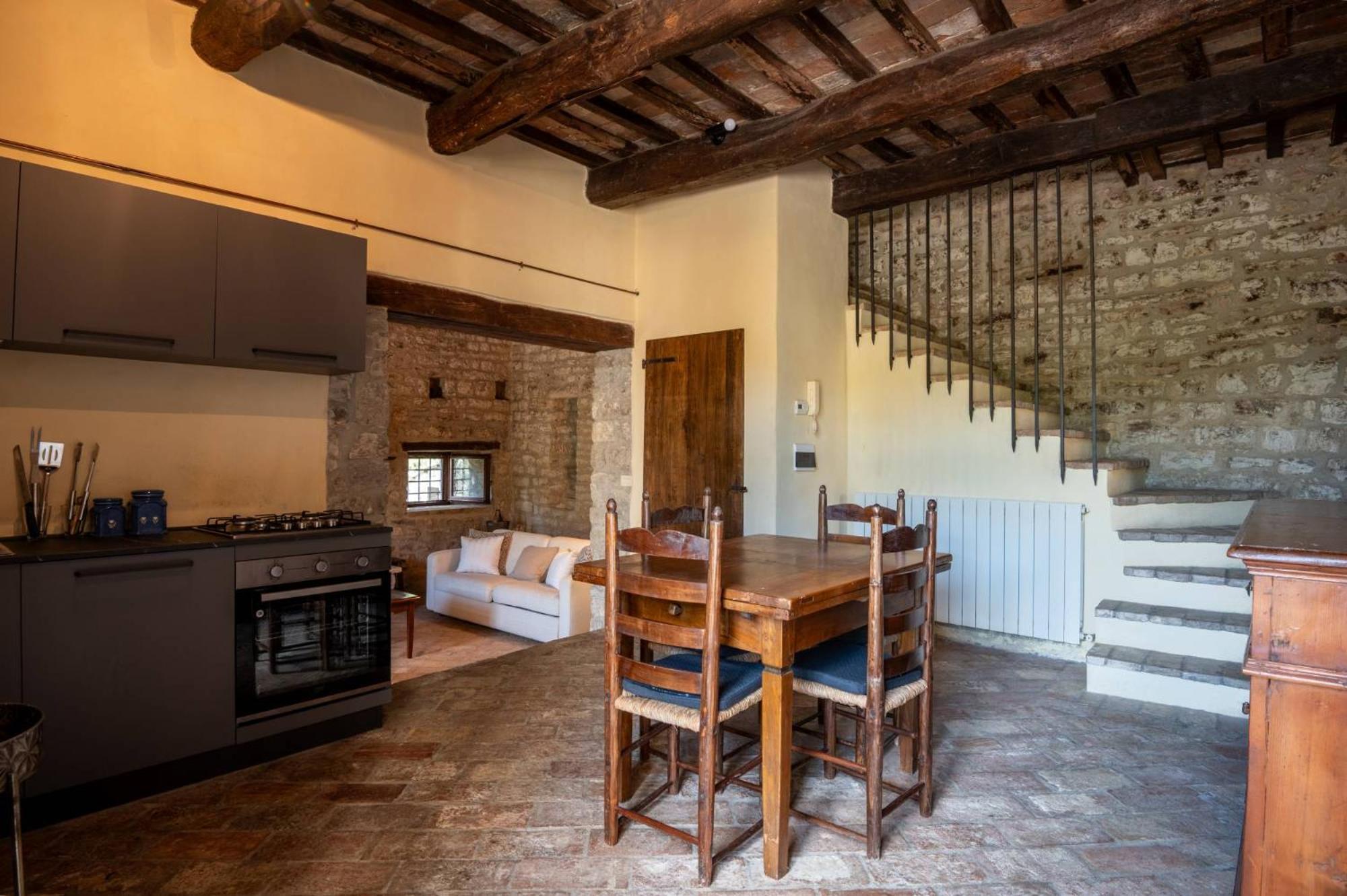 Castello Valenzino Bed & Breakfast Antognola Екстериор снимка